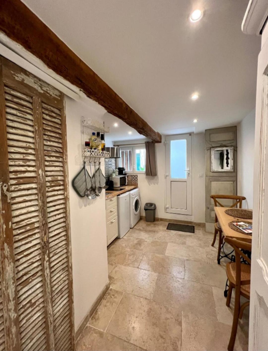 Charmant Appartement Au Coeur Du Centre Historique 엑상프로방스 외부 사진